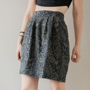 Vintage Woolmark Wool Black Gray 80s Floral Tapestry Union Made Midi/Mini Skirt